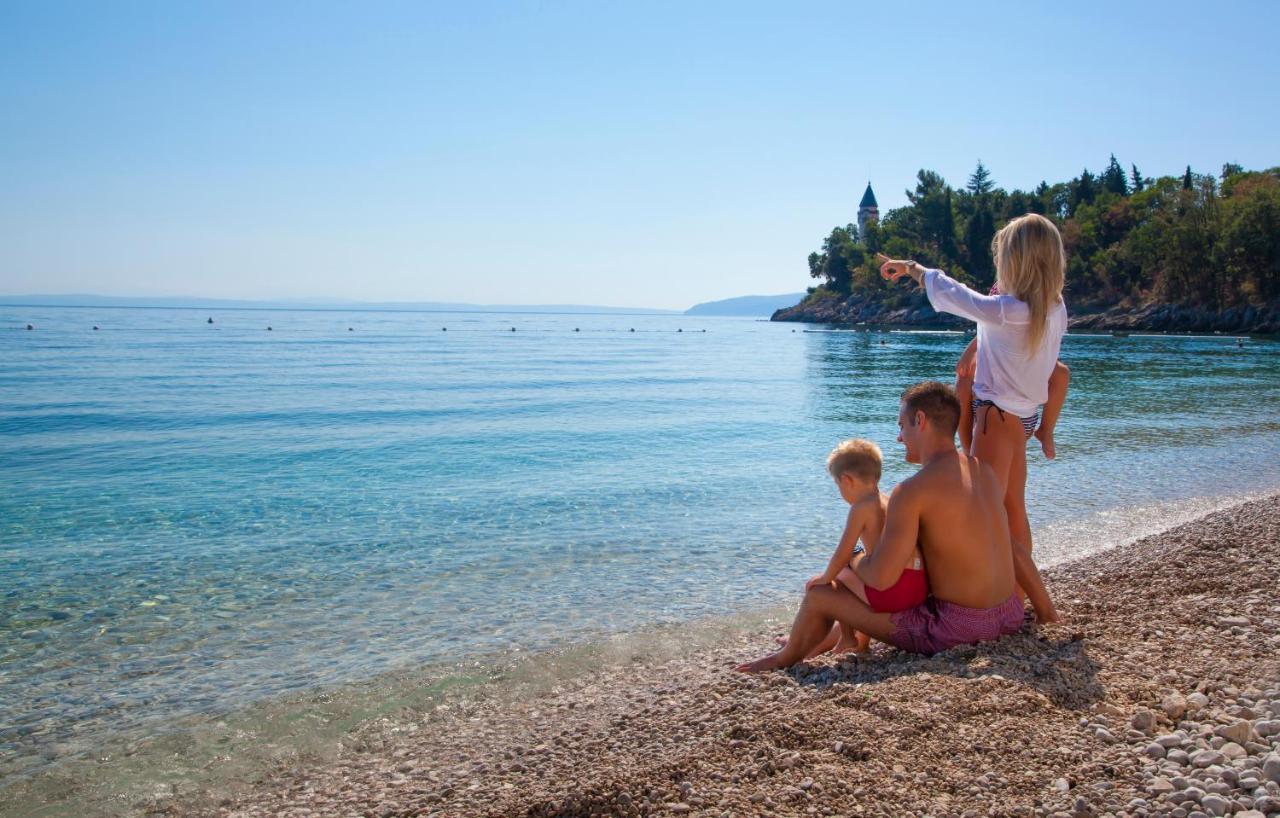 Campsite & Holiday Resort Medveja Bagian luar foto