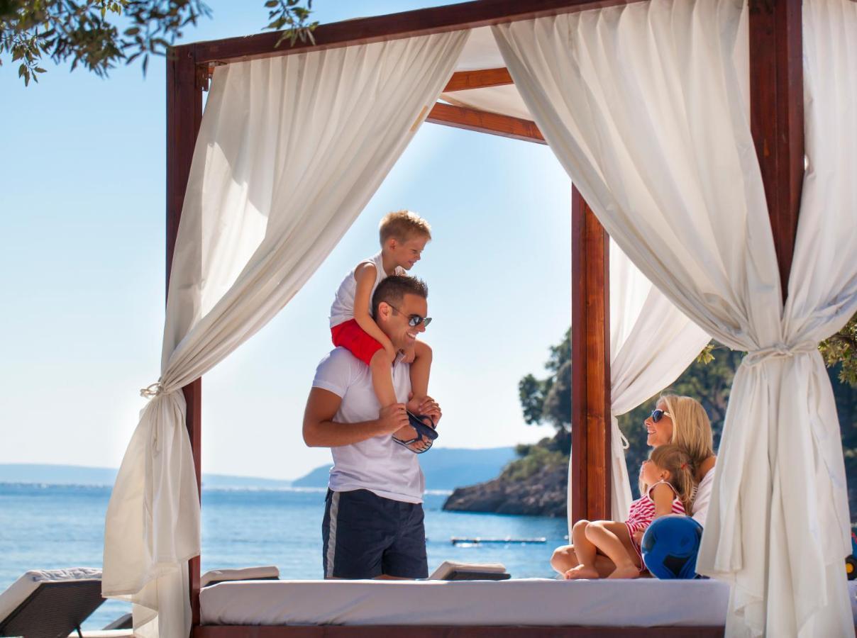 Campsite & Holiday Resort Medveja Bagian luar foto