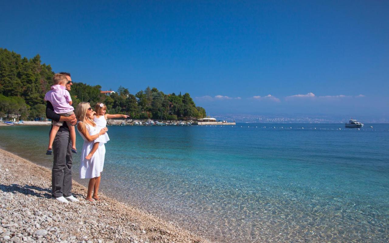 Campsite & Holiday Resort Medveja Bagian luar foto