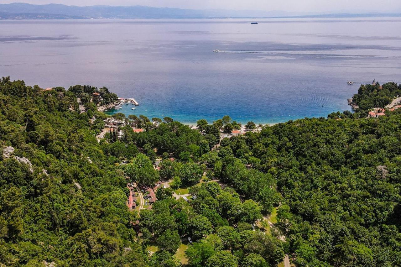Campsite & Holiday Resort Medveja Bagian luar foto